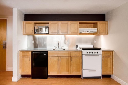 King Studio Near Soundscape Park MIA 4 Luxury Bookings