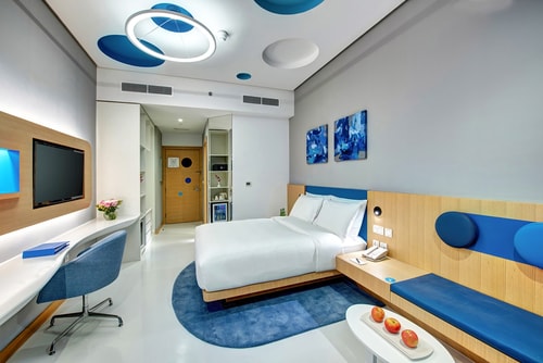 Deluxe Room Near Al Maya Supermarket 1 Luxury Bookings