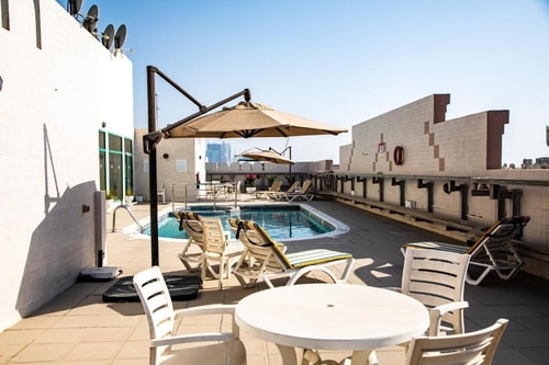 One Bedroom Apartment Near Al Habtoor Building 14 Luxury Bookings