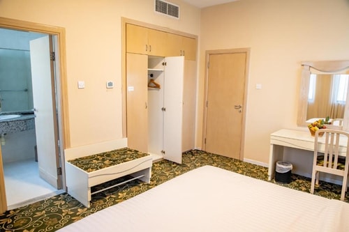 One Bedroom Apartment Near Al Habtoor Building 7 Luxury Bookings