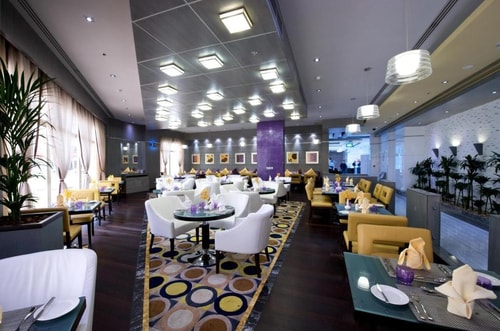 Deluxe Room Near Powerzone Fitness Centre 12 Luxury Bookings