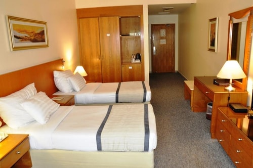 Standard Room Near Sports City By Luxury Bookings 14 Luxury Bookings