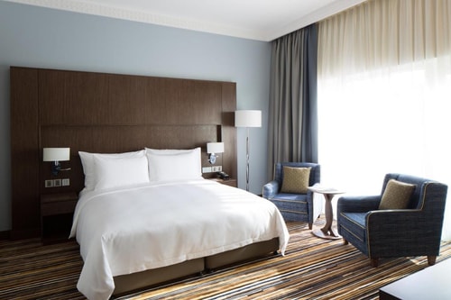 Luxury King Room Next to Internet Metro Station Luxury Bookings