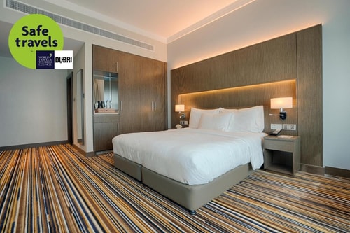Luxury King Room Next to Internet Metro Station 16 Luxury Bookings