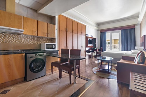 Studio Apartment Near Pak Darbar Restaurant 4 Luxury Bookings