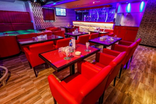 Standard Room Near Nesto Hypermarket Ac 13 Luxury Bookings