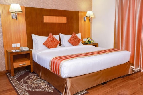 Standard Room Near Star Body Gym Oud Mehta 2 Luxury Bookings