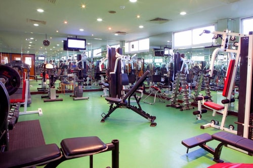 Classic Room Near Baniyas Metro By Luxury Bookings 14 Luxury Bookings