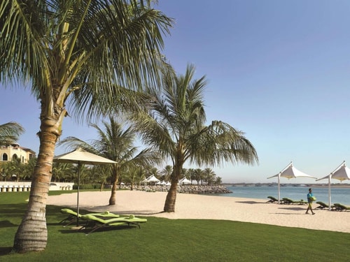 Deluxe Room Near The Souk Qaryat Al Beri 12 Luxury Bookings