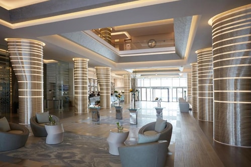 Deluxe King Room Near Zayed Heritage Center 3 Luxury Bookings