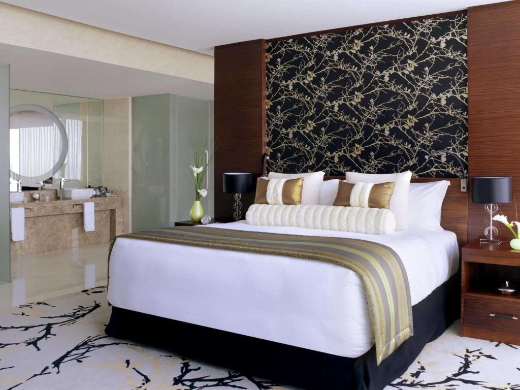 Luxury King Room Near Department of Education AUH Luxury Bookings