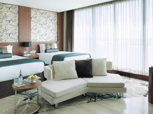Luxury King Room Near Department of Education AUH 4 Luxury Bookings