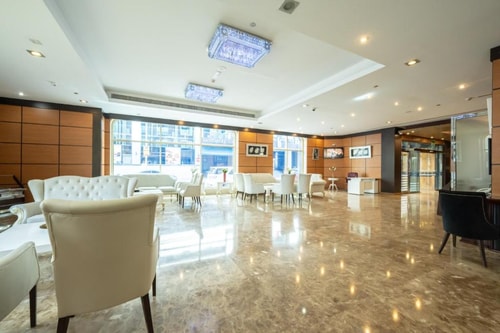 Superior King Room Near Landmark Summit Hotel 7 Luxury Bookings