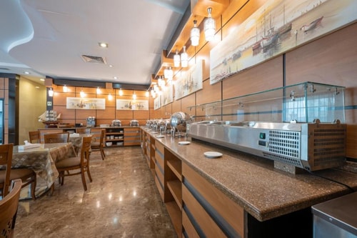 Superior King Room Near Landmark Summit Hotel 11 Luxury Bookings