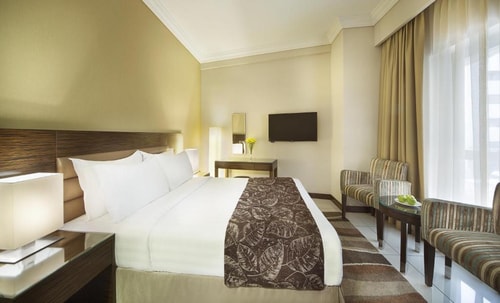 Deluxe Room Near Admiral Plaza Hotel Dubai 1 Luxury Bookings