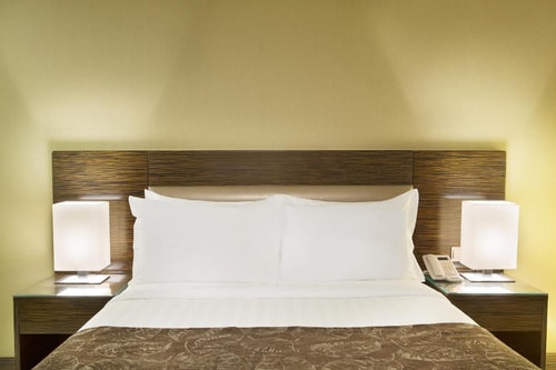 Deluxe Room Near Admiral Plaza Hotel Dubai 3 Luxury Bookings