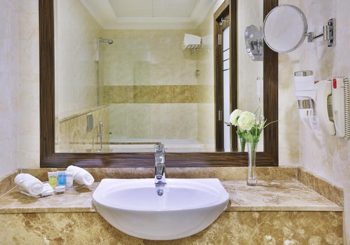Deluxe Room Near Admiral Plaza Hotel Dubai 6 Luxury Bookings
