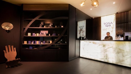 One Bedroom Suite Near Madeena Majlis Online Store 10 Luxury Bookings