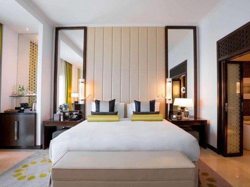 superior room Near Marina Mall Abu Dhabi 1 Luxury Bookings