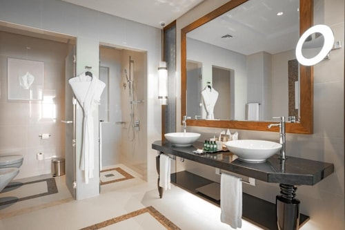 superior room Near Marina Mall Abu Dhabi 2 Luxury Bookings