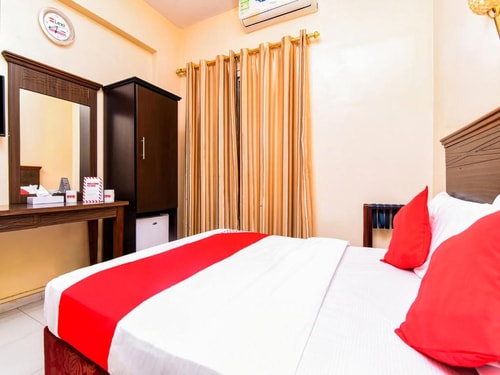 Standard Double Room Near Abra Waf 4 Luxury Bookings