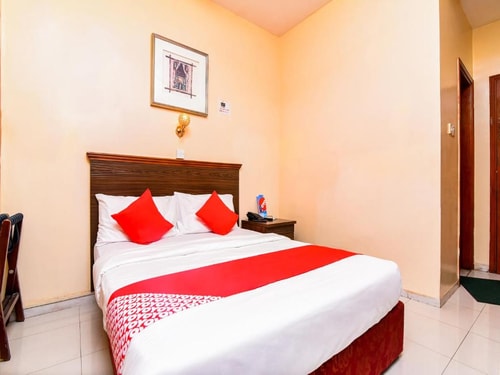 Standard Double Room Near Abra Waf Luxury Bookings
