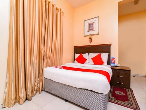 Standard Double Room Near Abra Waf 3 Luxury Bookings