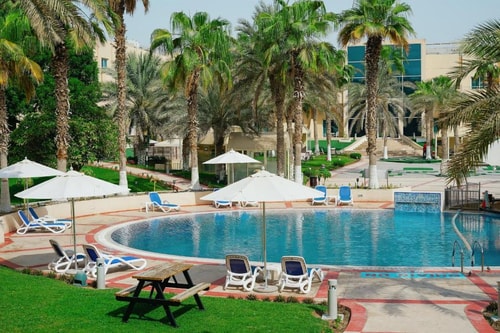 Deluxe Room Near Mafraq Hospital 14 Luxury Bookings