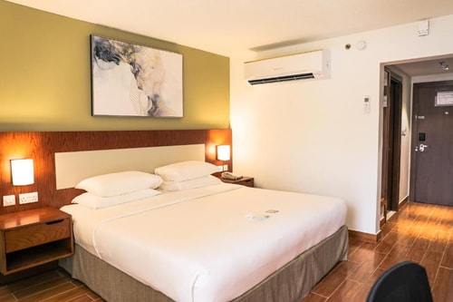Standard Room Near Jabel Dhanna Mosque 3 Luxury Bookings