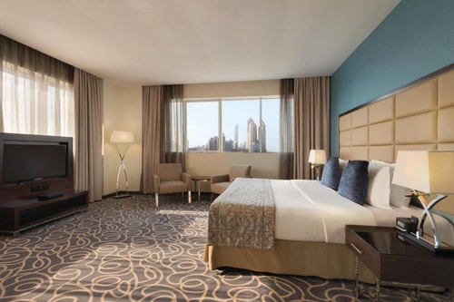 Executive King Room with City View Near Abu Dhabi Corniche 2 Luxury Bookings