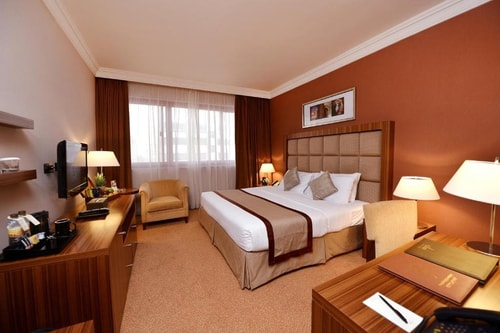 Premium King Room Near Plant Exhibition Garden 2 Luxury Bookings