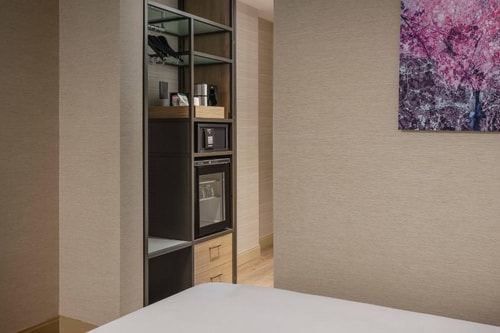 Guest Room Near Pro Pharma WDC 2 Luxury Bookings