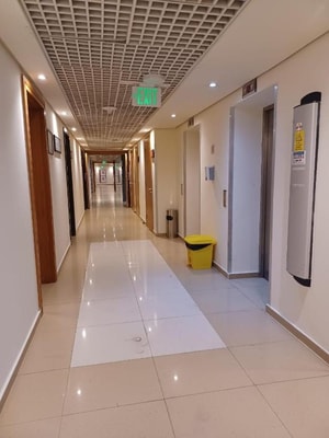 Single Room Near Yas Healthcare by Luxury Bookings 11 Luxury Bookings