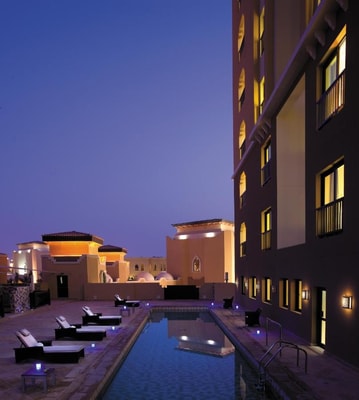 Superior Room Near The Souk Qaryat Al Beri 7 Luxury Bookings