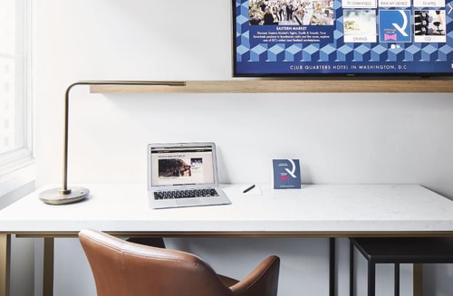 Deluxe Room Near Global Labor Justice WDC 3 Luxury Bookings