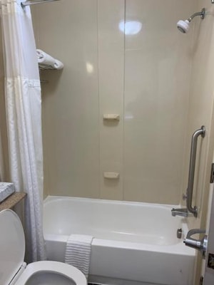 King Room Near Streets Market WDC 4 Luxury Bookings