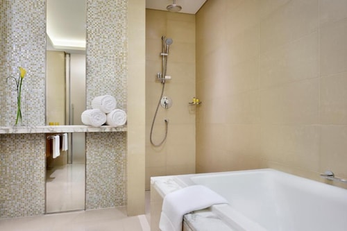 Executive Room Near Al Nahyan Stadium Ac 2 Luxury Bookings