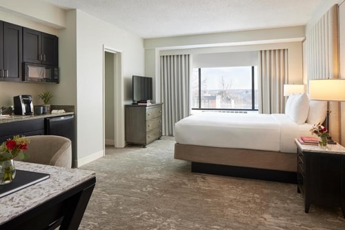 Queen Suite Near Folger Park WDC Luxury Bookings