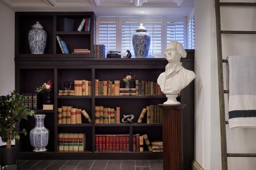 Queen Suite Near Folger Park WDC 5 Luxury Bookings