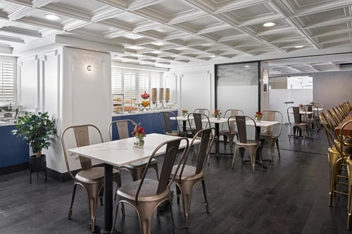 Queen Suite Near Folger Park WDC 7 Luxury Bookings