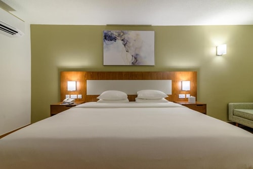 Standard Room Near To Jabel Dhanna Mosque Ab Luxury Bookings