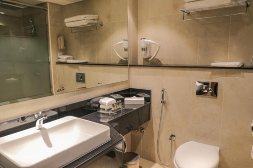 Standard Room Near To Jabel Dhanna Mosque Ab 6 Luxury Bookings