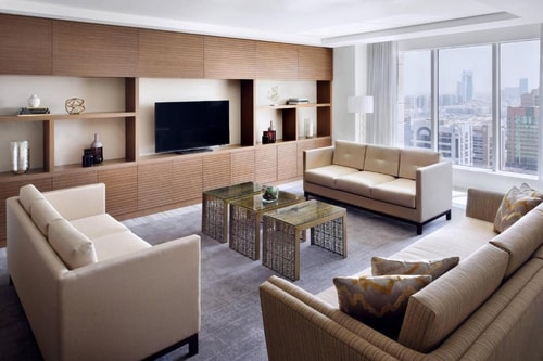 Executive Room Near Al Nahyan Stadium 3 Luxury Bookings