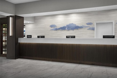 King Suite Near Swiss Watch & Diamond Exchange DAL 12 Luxury Bookings