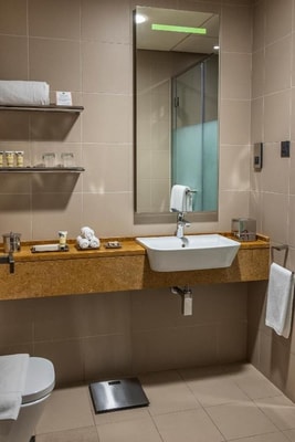 Deluxe Double Room Near Arac Furniture 7 Luxury Bookings