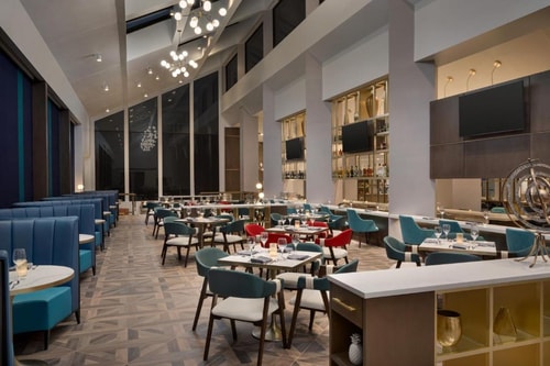 Standard King Room Near Wesbanco Bank WDC 7 Luxury Bookings