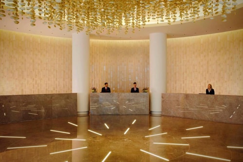 King Room Near The Theatre Lab WDC 6 Luxury Bookings