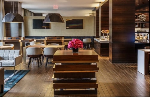 King Room Near Levis Clothing Store WDC 3 Luxury Bookings