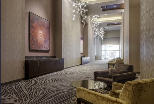 King Room Near Levis Clothing Store WDC 4 Luxury Bookings
