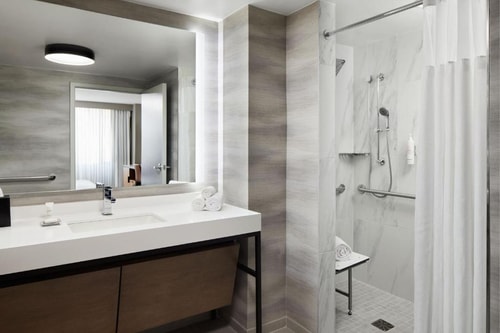 King Room Near City Center Dc WDC 4 Luxury Bookings